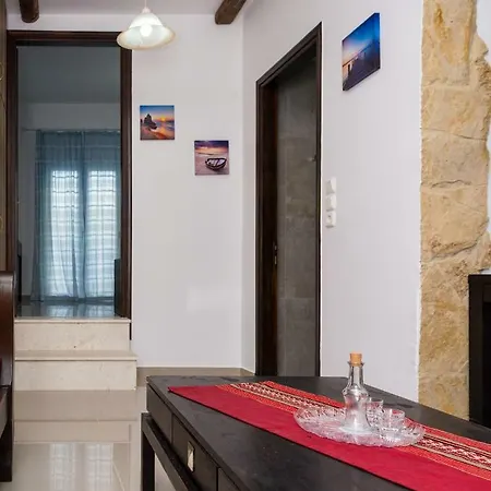 Cretan Muses Traditional *